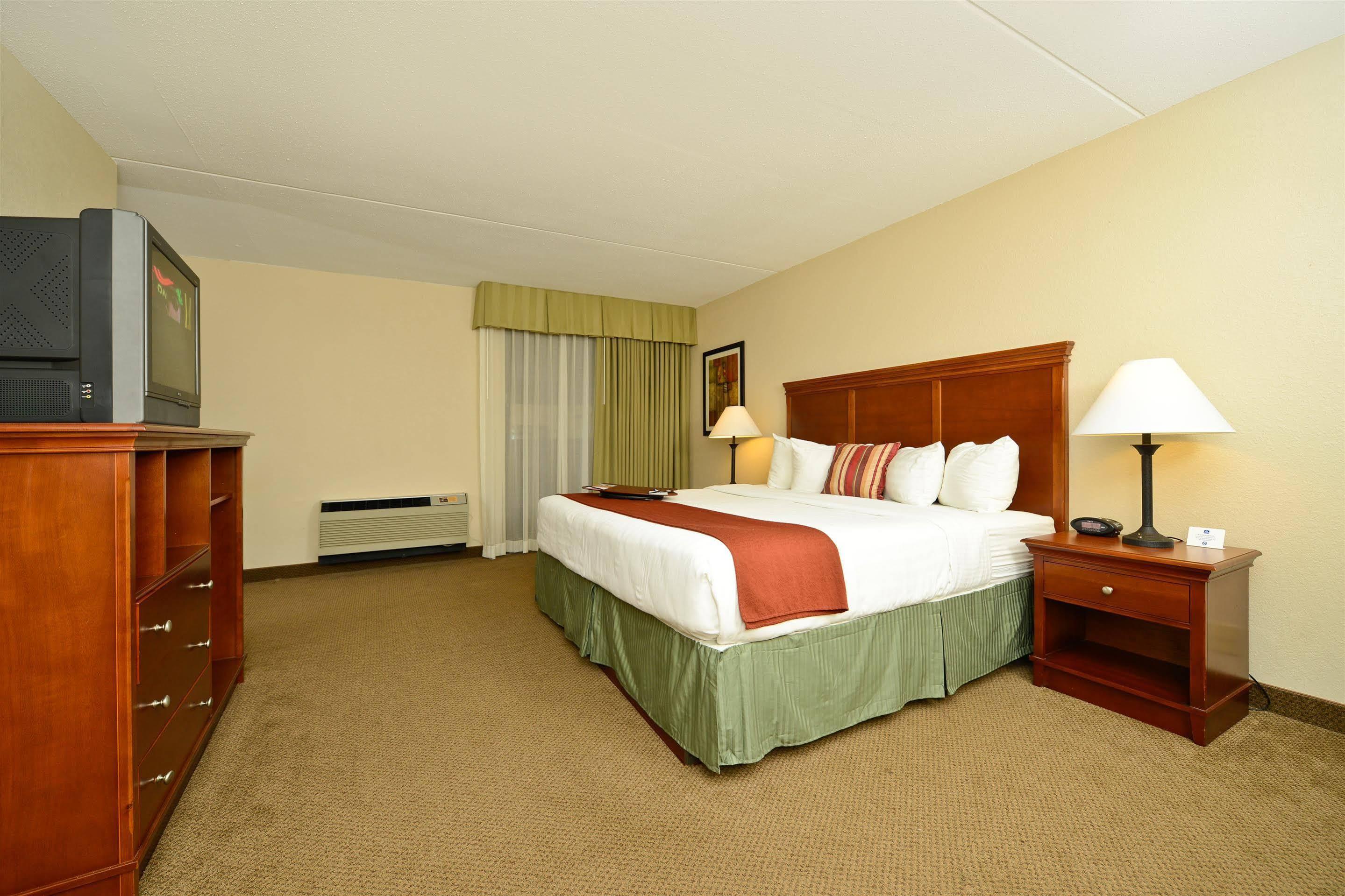 Best Western Plus La Porte Hotel & Conference Center Exterior foto