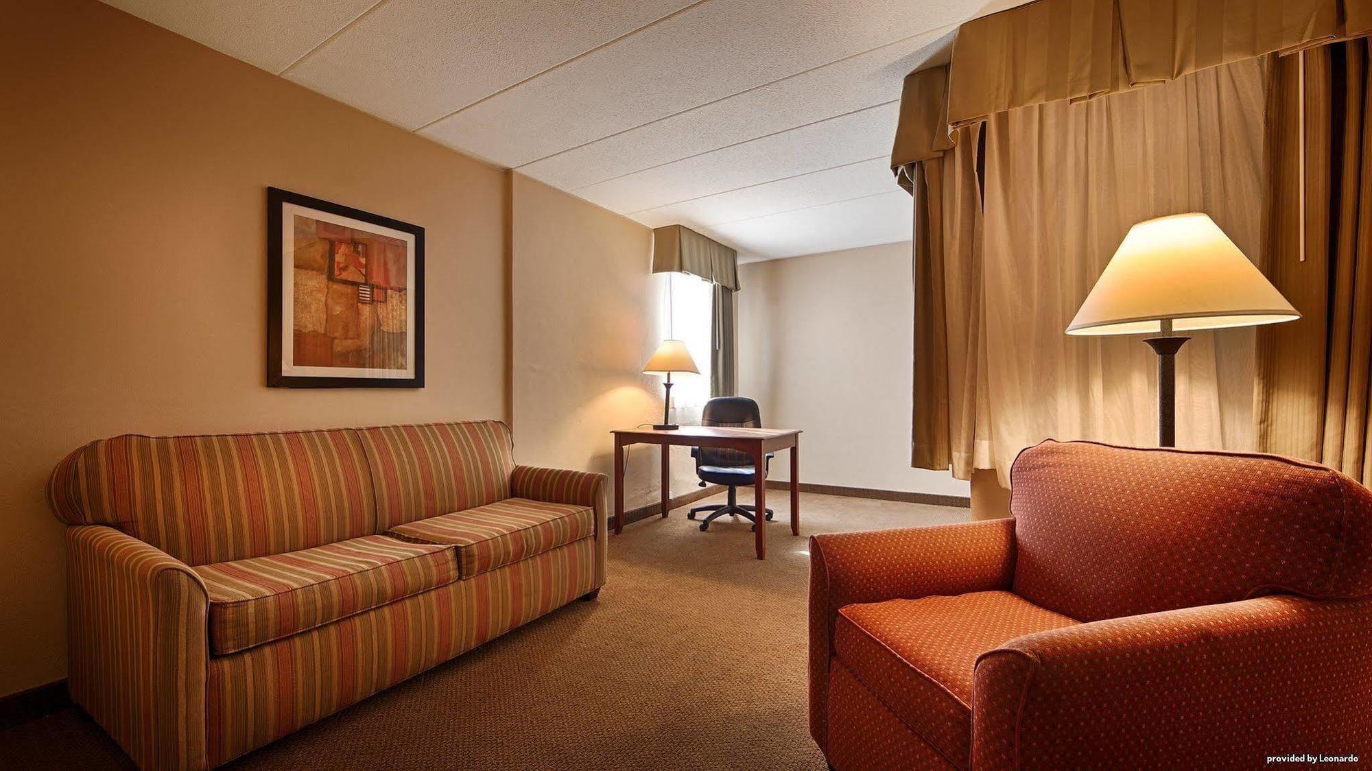 Best Western Plus La Porte Hotel & Conference Center Exterior foto